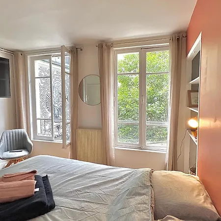Superbe Maison Pres Du Sacre Coeur Homestay *