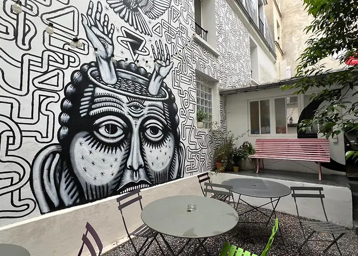 Superbe Maison Près Du Sacré Cœur Alloggio in famiglia