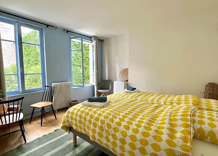 Superbe Maison Pres Du Sacre Coeur Παρίσι