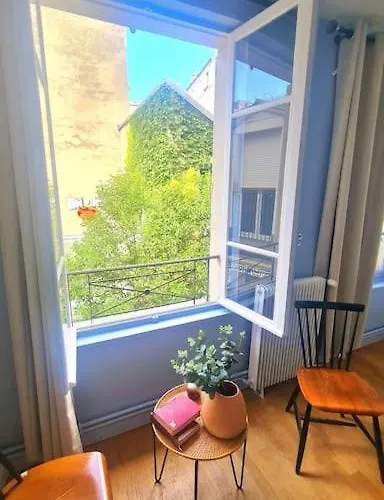 Superbe Maison Pres Du Sacre Coeur Παρίσι