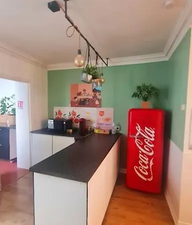 Superbe Maison Pres Du Sacre Coeur Проживание в семье