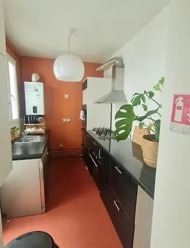 Superbe Maison Pres Du Sacre Coeur Ubytování v soukromí *